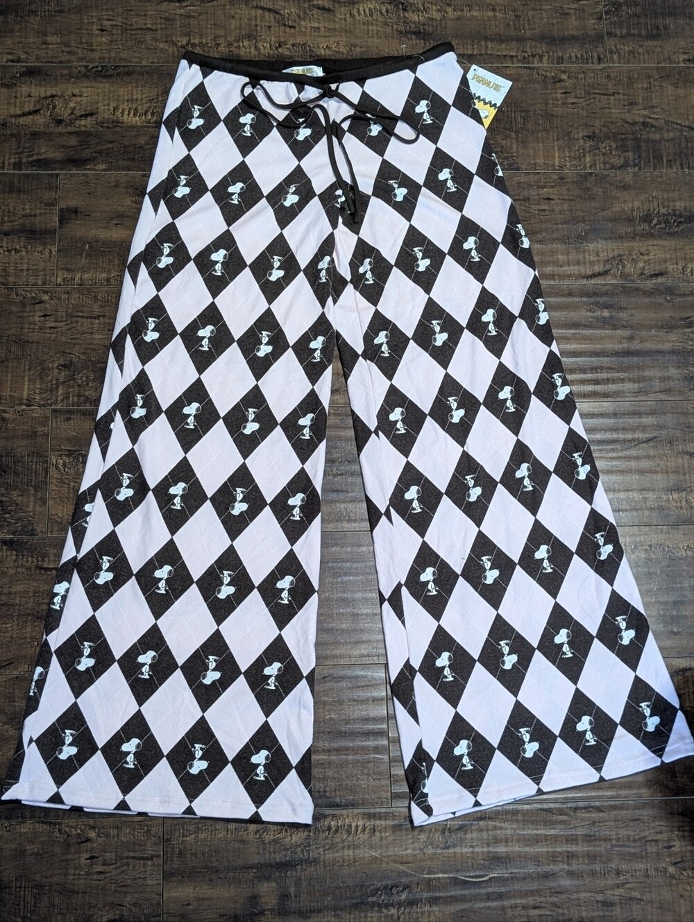 Peanuts Black & White Snoopy Argyle Joggers